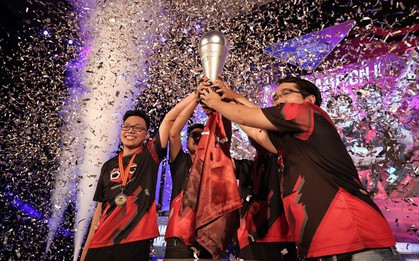 Thắng trận chung kết nghẹt thở, DivisionXGaming trở thành tân vương của FIFA Online 4 Việt Nam