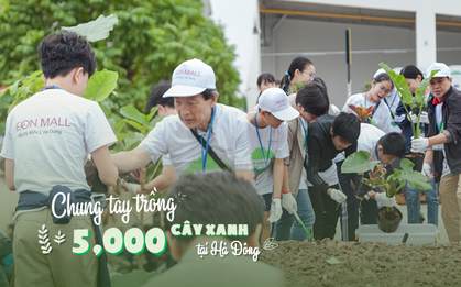 Hà Nội: Ngày hội trồng cây xanh tại trung tâm thương mại thu hút hàng ngàn người tham gia