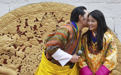 Hoàng hậu "vạn người mê" Bhutan thông báo tin vui khiến dân chúng vỡ òa hạnh phúc, dù mang thai lần 2 vẫn thần thái hơn người