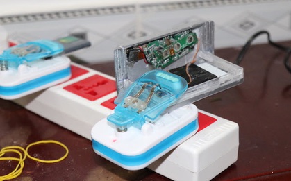 Thủ đoạn rút trộm tiền tỷ ở các trụ ATM của nhóm tội phạm xuyên quốc gia