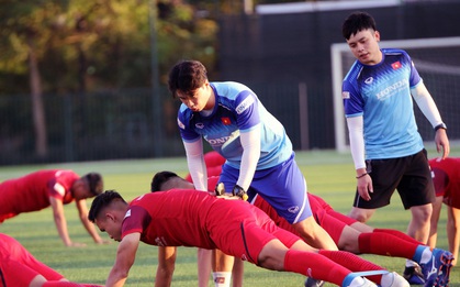 LĐBĐ Việt Nam bố trí 2 trợ lý ngôn ngữ riêng biệt cho ĐTQG & U23 Việt Nam