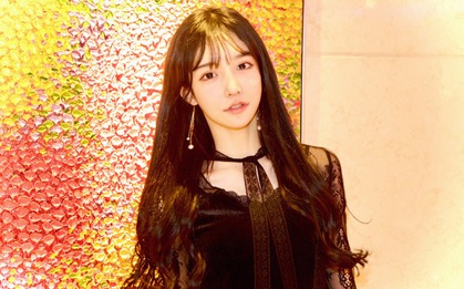 Tắt nhầm phần mềm, hot girl lộ nhan sắc thật trên sóng livestream, trông vẫn xinh mà cũng bị dân mạng ném đá nhiệt tình