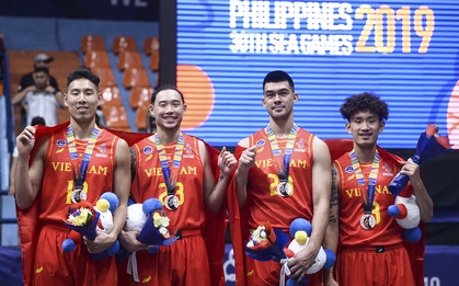 Hai lần làm nên lịch sử tại SEA Games 30, đội tuyển bóng rổ Việt Nam liệu có được "thưởng nóng"?