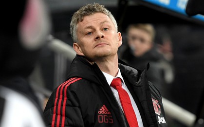 HLV MU thừa nhận đẳng cấp thua thiệt hoàn toàn PSG, bó tay trong việc hồi sinh ngôi sao ngốn nhiều tiền lương nhất