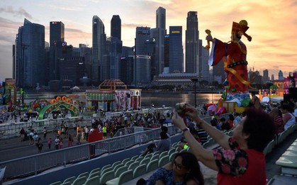 Singapore: Người dân 'tham công tiếc việc' không muốn nghỉ lễ, Tết nhiều