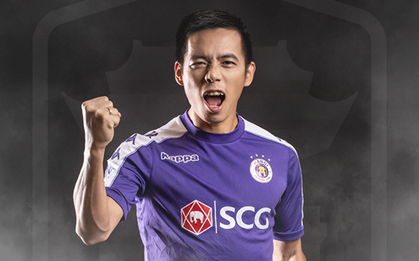 Tiền đạo Văn Quyết bán vật kỷ niệm vô địch AFF Cup, quyên tiền mua thiết bị y tế và nhu yếu phẩm cho bệnh viện Bạch Mai