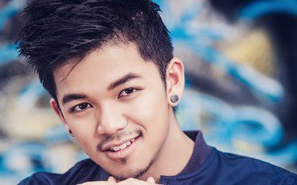 Ca sĩ Trọng Hiếu “bùng nổ” trên sân khấu Stars of The Night của Mat Xi S.G