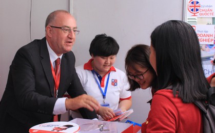 “Săn” học bổng bằng học bạ: Tại sao không?