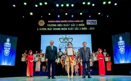 Thời trang CHUU đạt top 100 thương hiệu xuất sắc 3 miền 2019