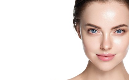 Tạm biệt làn da khô sạm chỉ với bước khóa ẩm