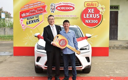 Lộ diện chủ nhân rinh xe Lexus đầu tiên của Hảo Hảo