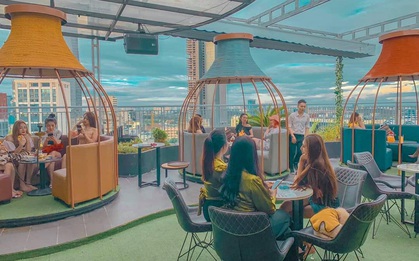 Rủ nhau đi “chill” trong vườn treo Babylon thu nhỏ “view triệu đô” tại trung tâm Sài Gòn