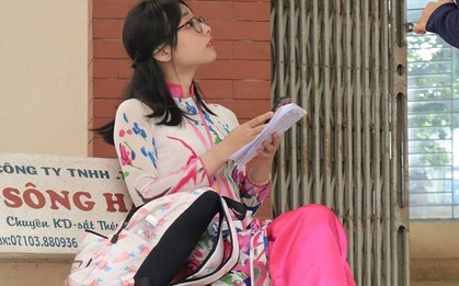 "Cô áo hồng" được dân mạng xin info rần rần chỉ vì một tấm ảnh chụp lén