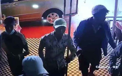 Băng giang hồ bảo kê chém nhân viên quán cà phê nhập viện ở Sài Gòn sa lưới