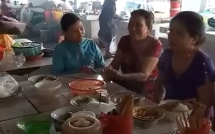 Tiểu thương tổ chức nấu ăn, quay video kêu gọi đừng quay lưng với thịt heo sạch