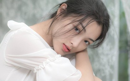 Lan Thy - nữ sinh ĐH Y sở hữu nhan sắc như minh tinh Hongkong