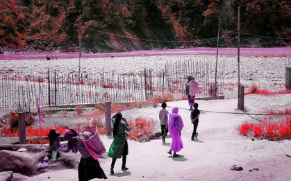 Ngỡ ngàng với một Nepal bình yên và giản dị qua bộ ảnh chụp bằng điện thoại của nhiếp ảnh gia