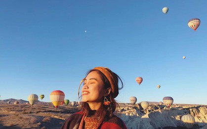 Loạt trải nghiệm cực đã của cô bạn người Việt tại Cappadocia (Thổ Nhĩ Kì): Ngủ trong hang, bay cùng khinh khí cầu, lái xe jeep qua thung lũng
