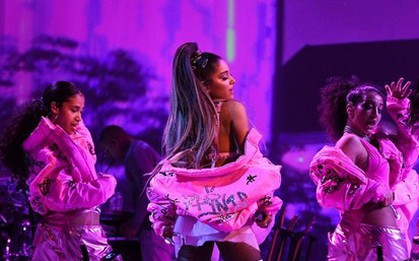 Vắng mặt tại Grammy, Ariana Grande tiếp tục không tham dự BBMAs, nhưng vẫn có sân khấu đặc biệt "đối đầu" Taylor Swift!