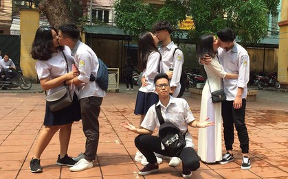 Bức ảnh trai đẹp lẻ loi giữa đám bạn hôn nhau ở trường gây bão: Sao tôi ế trường tồn, trong khi ai cũng có người yêu