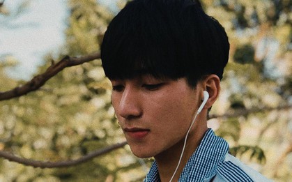 Không phải Sơn Tùng M-TP đâu! Là "bản sao" với góc nghiêng thần thánh chẳng kém, thậm chí mũi còn cao hơn