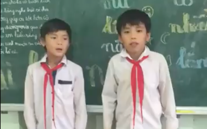 Đọc rap chia tay thầy cô, bạn bè ngày bế giảng không thua gì Eminem, 2 cậu học sinh tiểu học khiến dân mạng phấn khích tột độ