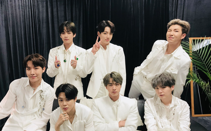 So sánh màn hình led trong concert của boygroup: BTS kiếm bộn tiền nhưng công ty đầu tư tệ hơn EXO và Wanna One
