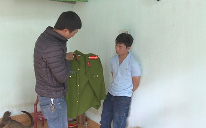 Tên trộm cắp 2 tiền án diện quần áo công an giả cảnh sát hình sự lừa tình, tiền cô gái