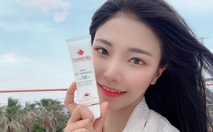 Chẳng thể ngờ bác sĩ da liễu lại chống nắng theo cách này, nhưng có như vậy thì da mới "trẻ mãi không già"