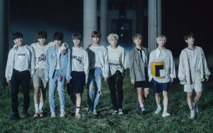 Stray Kids đối đầu Red Velvet qua MV ảo giác có 1 chi tiết giống TWICE, khiến fan GOT7 ghen tị vì điều này