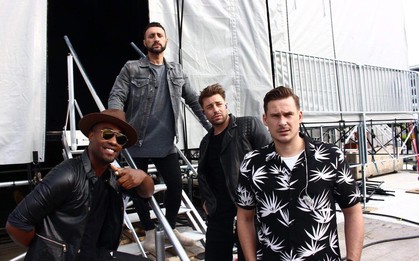 Sau Shayne Ward, lộ tin Simon Webbe (Nhóm Blue) sẽ biểu diễn tại Sài Gòn vào 26/6