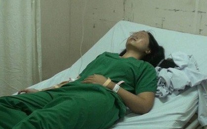 Chờ vợ đẻ thấy loa thông báo bị lỗi, chồng lao vào đấm bác sĩ