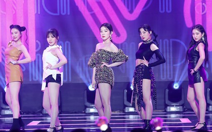 "Thả thính" không chuyên nghiệp như Bighit, SM làm lộ tên album và bài hát chủ đề tiếp theo của Red Velvet?