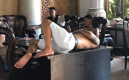 Khách sạn kêu cứu vì bị nhóm người xăm trổ quấy rối, "ăn vạ" mỗi ngày