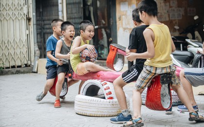 Những thành quả đáng nhớ của biệt đội siêu nhí anh hùng sau 2 ngày mang sân chơi thật trở lại khu dân cư