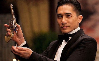 Đóng vai phản diện trong Shang-Chi, Lương Triều Vỹ bị netizen Trung ném đá tới tấp, đòi tẩy chay phim