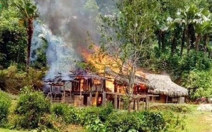Chập điện gây cháy nhà, một hộ nghèo ở Yên Bái mất toàn bộ tài sản