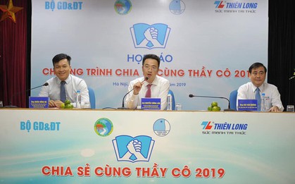 Tổ chức chương trình "Chia sẻ cùng thầy cô" năm 2019, tuyên dương các thầy giáo, cô giáo vùng sâu, vùng xa