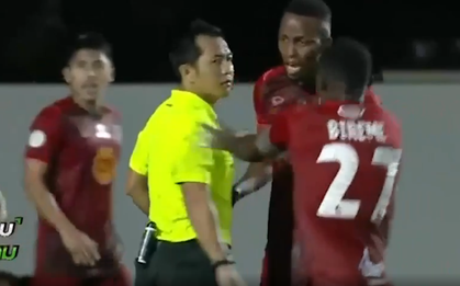 Trat FC nhận án phạt nặng sau khi làm "trò hề" ở trận đấu với đội bóng cũ của Xuân Trường tại Thai League 1