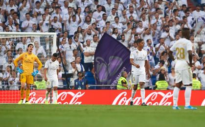 Benzema lập siêu phẩm, Real Madrid vẫn đánh rơi chiến thắng ở phút cuối