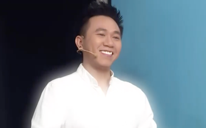 Diễn viên hài Anh Đức gây ngỡ ngàng khi làm đầu bếp chính của show truyền hình