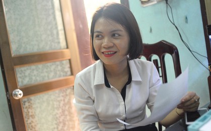 Mẹ bé trai bị co giật trên sân Thiên Trường: "Tôi thực lòng cảm ơn các chiến sĩ cảnh sát nhiều lắm"