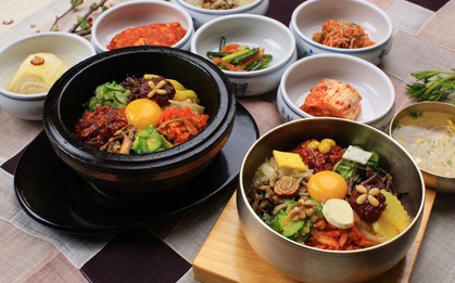 Cô dâu xứ Hàn bây giờ "oải chè đậu" với mâm cơm mỗi bữa phải rửa hơn chục bộ chén, đĩa chi chít, chưa tính đến cách bày biện cũng là nỗi ám ảnh