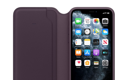 iPhone 11 vừa ra mắt đã lập tức "hút máu" người dùng với loạt case đẹp và giá trên trời!