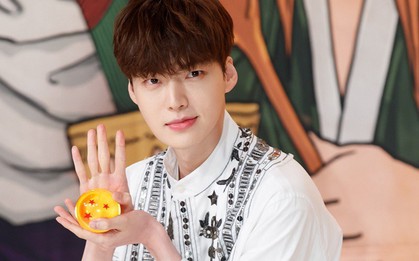 Ồn ào ly hôn với Goo Hye Sun, Ahn Jae Hyun tự rời khỏi show thực tế vì sợ ảnh hưởng đến đồng nghiệp
