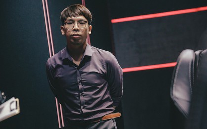 Chính thức: Dashing Buffalo chia tay trợ lý HLV Ren sau một mùa giải tệ hại