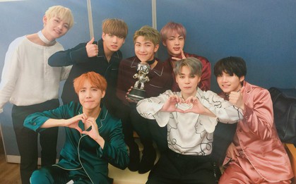 1 năm sau khi có MV nửa tỉ view đầu tiên, BTS nâng số sản phẩm đạt thành tích tương tự lên gấp đôi BLACKPINK