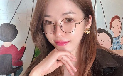 Sau 1 năm theo đuổi quy trình skincare đồ sộ chục bước, đây là 5 bài học "ruột gan" nàng BTV muốn chia sẻ đến chị em
