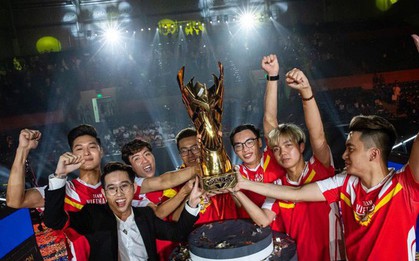 Lên ngôi AWC, Team Flash ngay lập tức gọi vốn thành công, được đầu tư 35 tỉ đồng