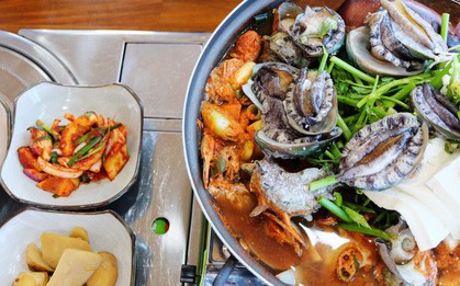 Cẩm nang "ăn gì, chơi đâu" khi đến Jeju - hòn đảo của những bối cảnh phim lãng mạn nhất xứ Hàn